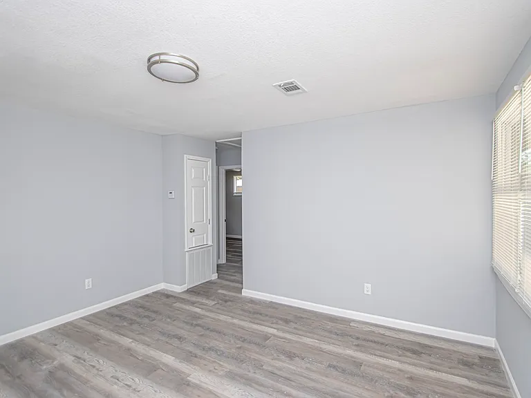 35 Hiland Pl #A — Photo 7