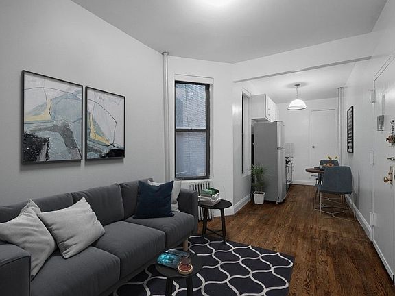 4th image of 1422 3rd Ave APT 2B