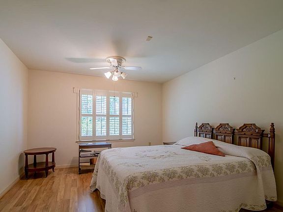 3rd image of 175 Hulon Greene Pl APT 3