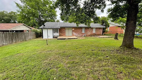 311 Dogwood Dr Photo 1