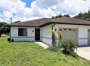 7448 Pebble Beach Rd, Fort Myers, FL 33967