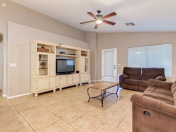 3rd image of 5728 E Garnet Cir