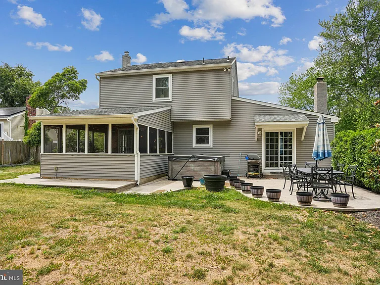 2316 Lorkim Ln — Photo 23