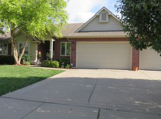 13115 E Crestwood St, Wichita, KS 67230