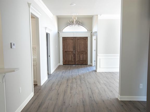 2nd image of 68 Lucia Ln