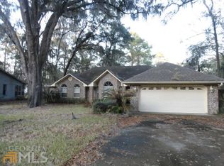 73 Live Oak Ln, Saint Marys, GA 31558