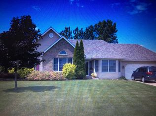 764 Walter Dr, Hebron, IN 46341