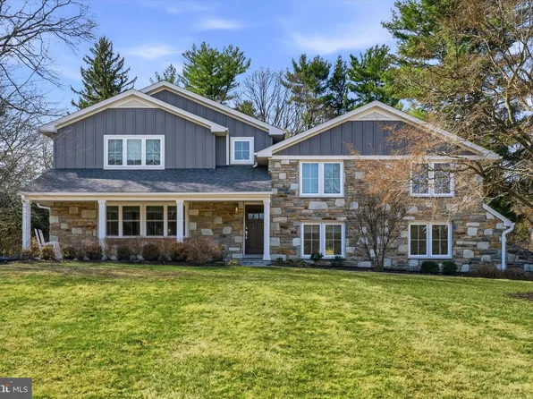 420 Fawn Hill Ln, Narberth, PA 19072