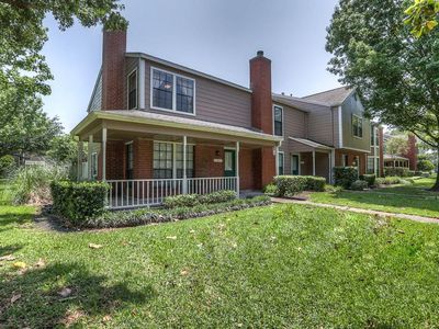 17277 Saturn Ln, Houston, TX, 77058