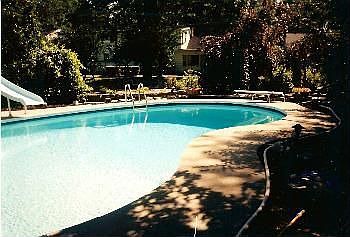 2nd image of 508 Karen Ln