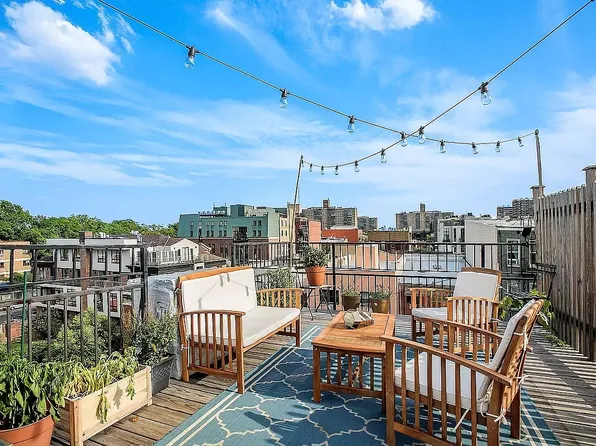 68 Maujer Street image 1 of 8