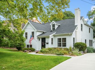 771 Forest Ave, Glen Ellyn, IL 60137