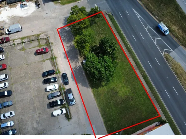 0 N Fwy, Houston, TX 77009