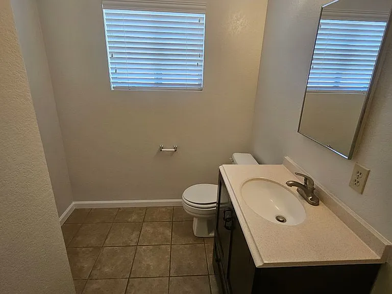 3151 Sycamore Ave — Photo 7