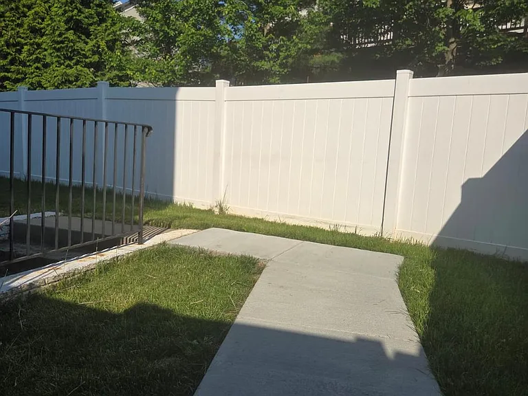 6952 Heritage Xing — Photo 18