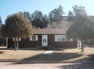 1401 Germond St, Hot Springs, SD 57747