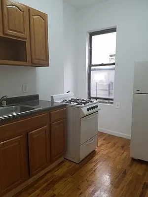 Rented by BRICK & GALO REALTY CORP | media 14