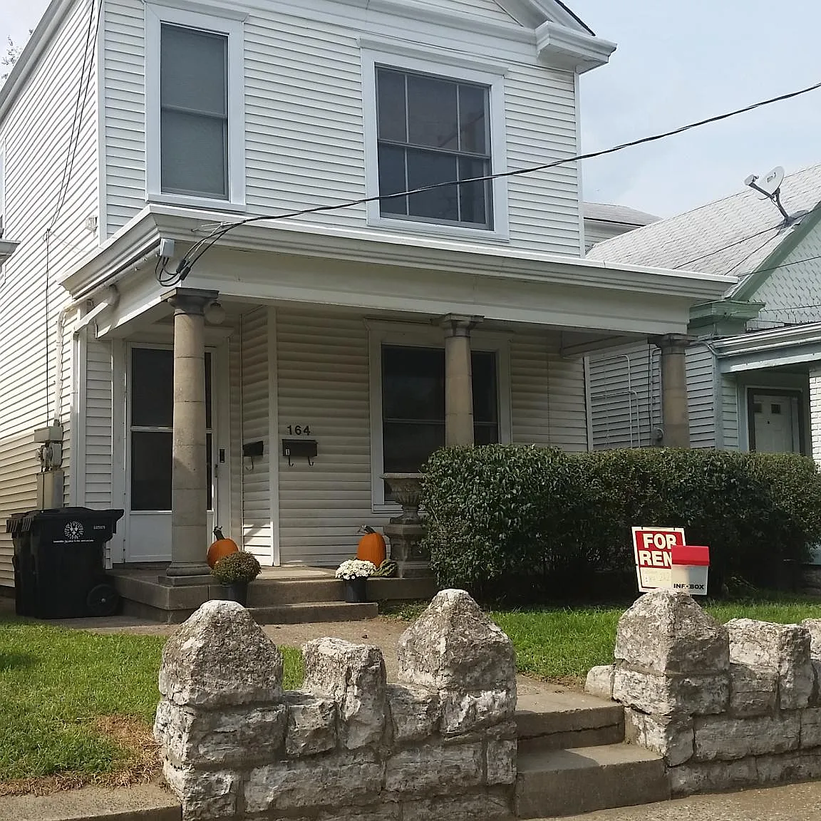 2 bed, 1100 sqft, $1,295 — Photo 4