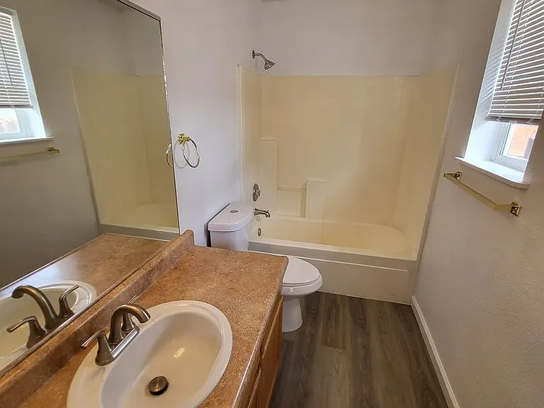 30 Duffy Ct — Photo 8