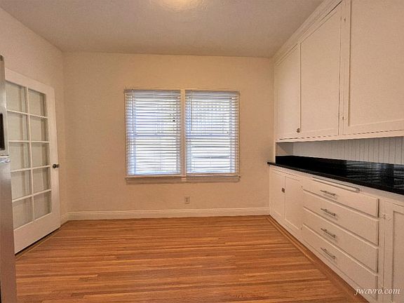 4th image of 1980 Jefferson St APT 102