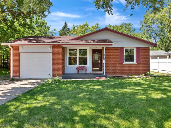 4403 Weber Dr, Rolling Meadows, IL 60008