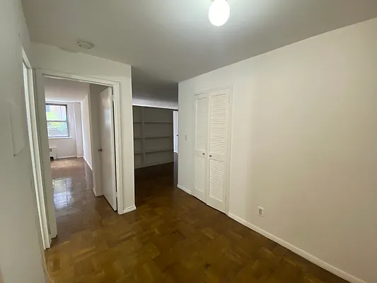 Rented by Compass | media 12