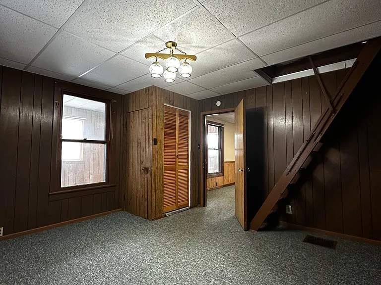 223 Vinegar Hill Rd — Photo 22