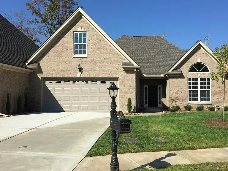 2039 Belleau Village Ln — Photo 1