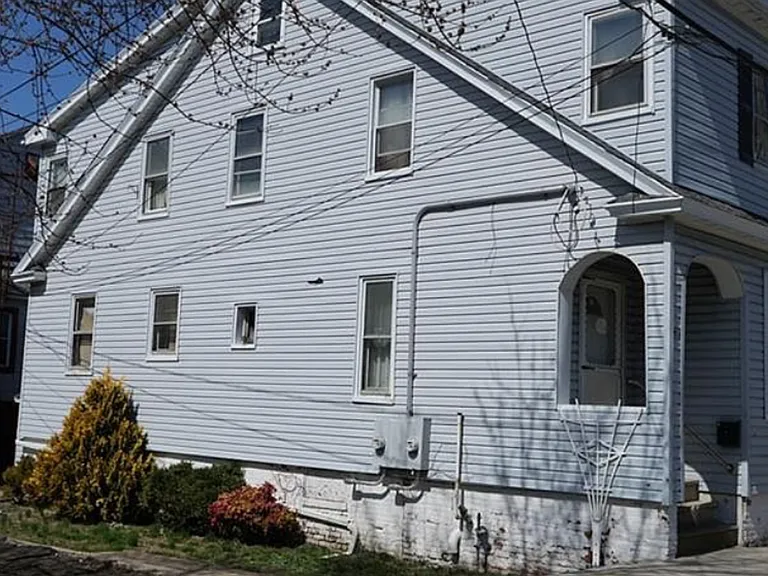 227 Beach 99th St — Photo 3