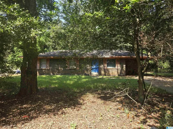 211 East Dr, Enterprise, AL 36330