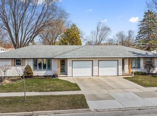 1400 Kellogg St, Green Bay, WI 54303
