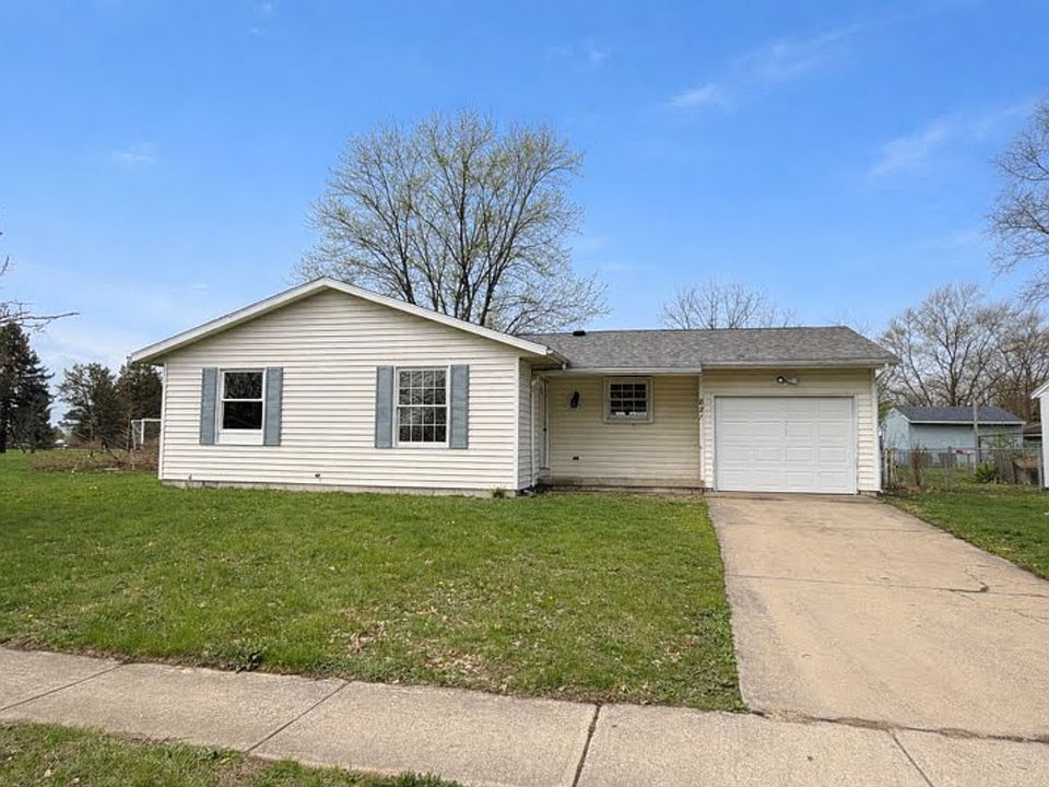 1st image of 621 Goldenview Dr