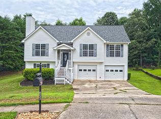 6532 Sundial Ave, Flowery Branch, GA 30542
