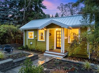 500 Groos Ln NE, Bainbridge Island, WA 98110