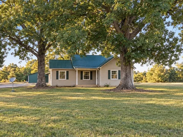 214 Lantz Rd, Lawrenceburg, TN 38464