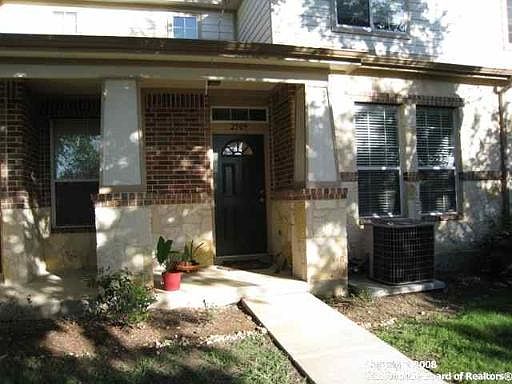 1st image of 2509 Grayson Cir #0