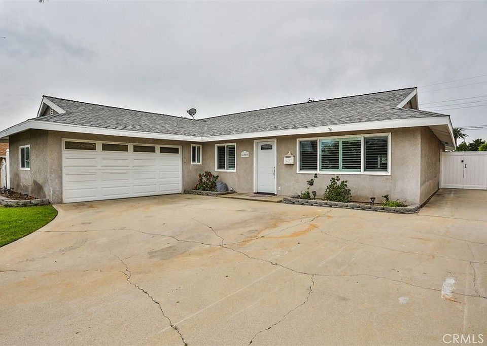 1st image of 4909 N Glen Arden Ave