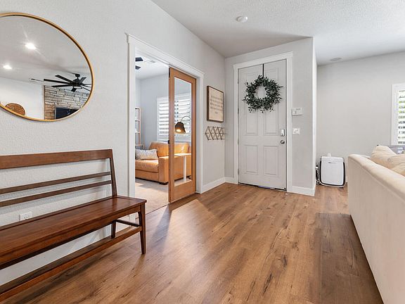 5th image of 142 N Boise Court