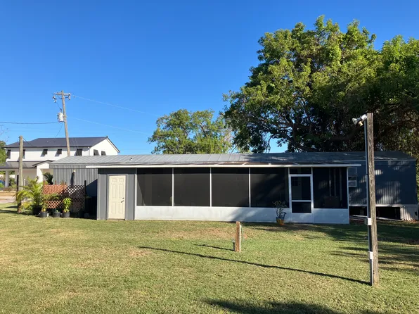1228 Chokoloskee Dr, Chokoloskee, FL 34138