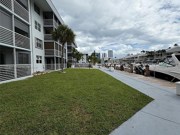 3rd image of 3550 NE 169th St #107-40FT