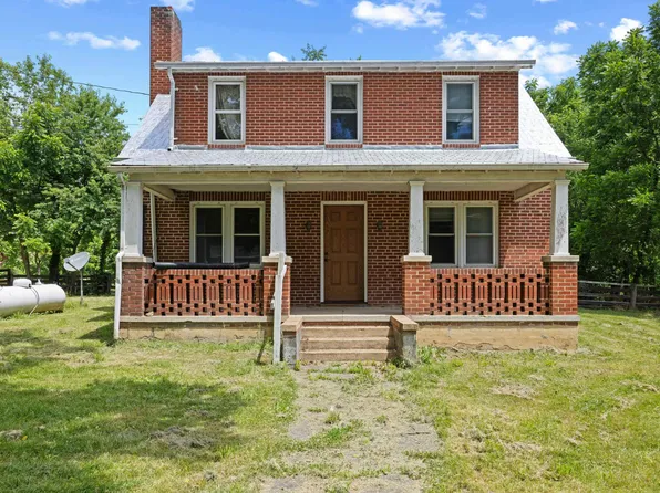 221 Chapel Rd, Churchville, VA 24421