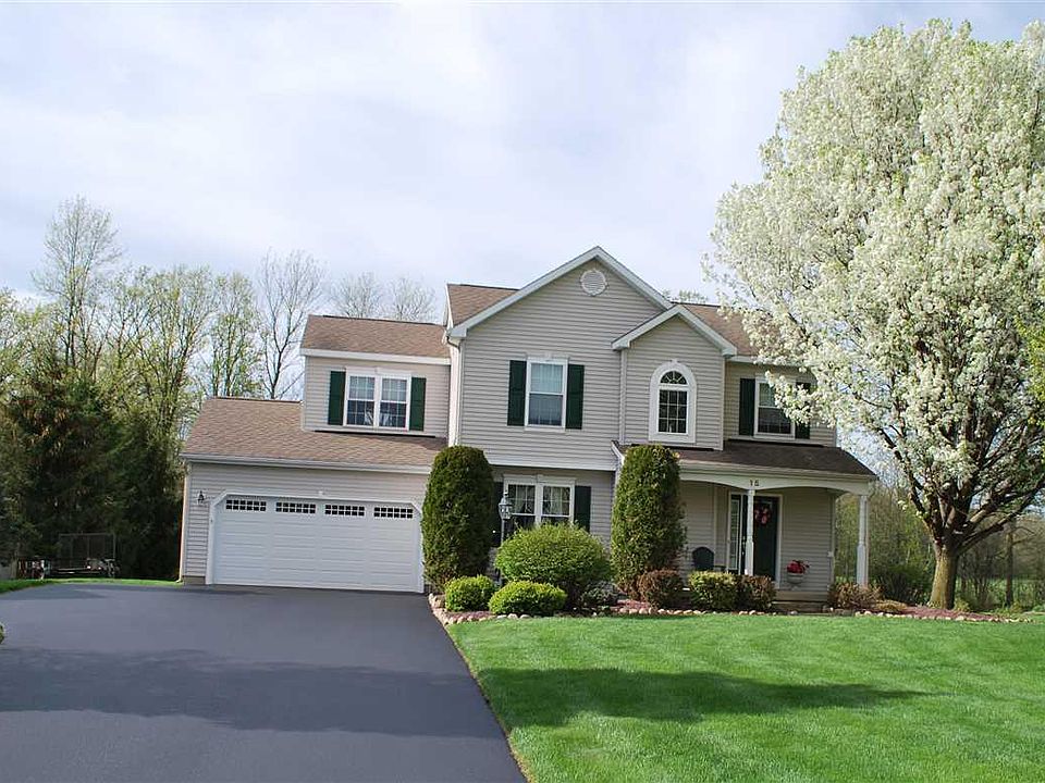 1st image of 15 Swan Dr