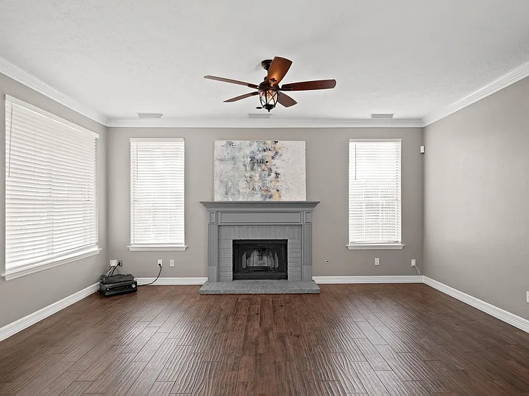 1207 Wildewood Ct — Photo 13