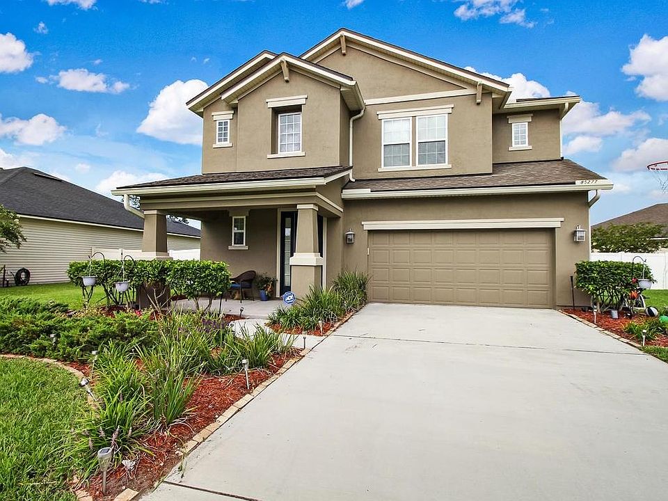 1st image of 85277 Amaryllis Ct