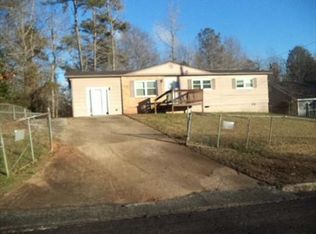 10105 Morris Dr, Covington, GA