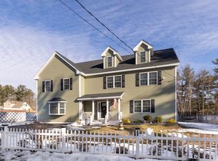 16 Poitras Ave, Tyngsboro, MA 01879