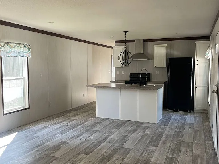 1839 Blue Ridge Dr — Photo 4