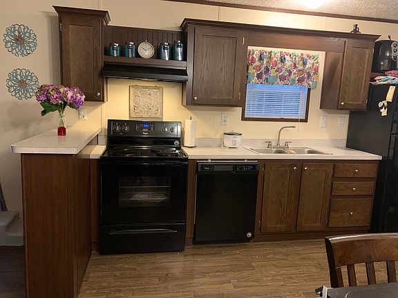5th image of 2160 Powell Ln