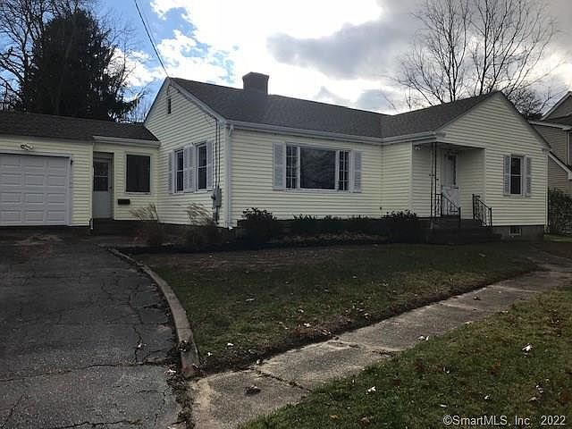 1st image of 74 Palmer St (pawcatuck)