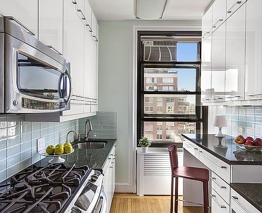 2nd image of 205 W 89th St APT 12K